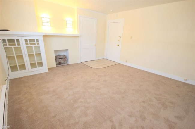 Building Photo - 5536 Kamin St