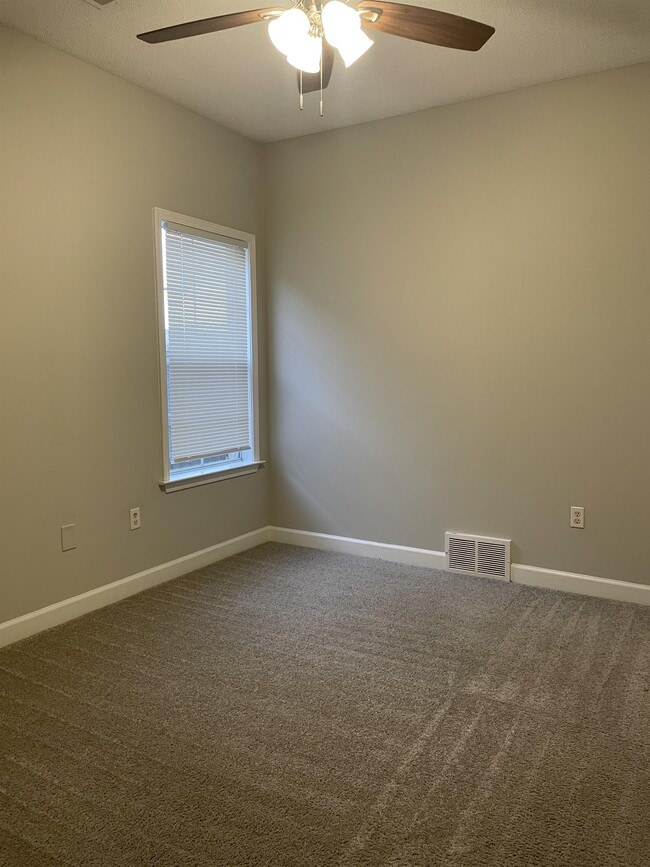 Building Photo - 10230 Adikson Dr