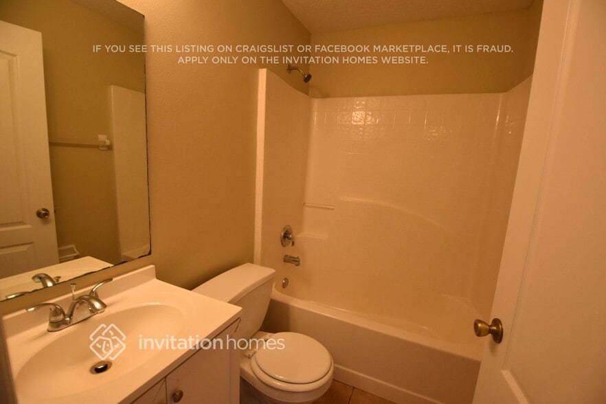 Building Photo - 1219 Waterway St SW