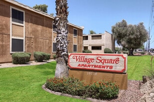 Building Photo - Village Square