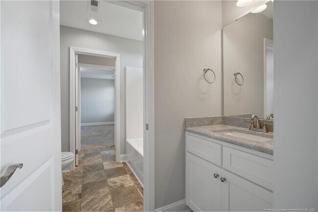 Building Photo - 110 Thunder Vly Ct