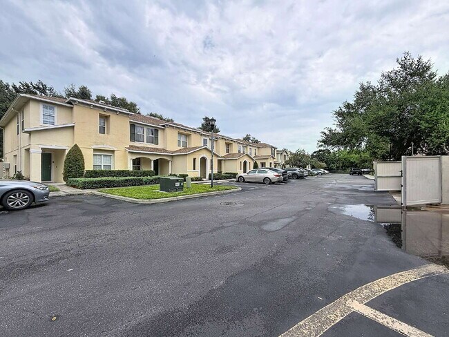 Building Photo - 8723 Sheldon Creek Blvd