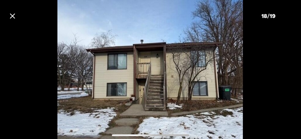 Building Photo - 216 S Franklin Ave