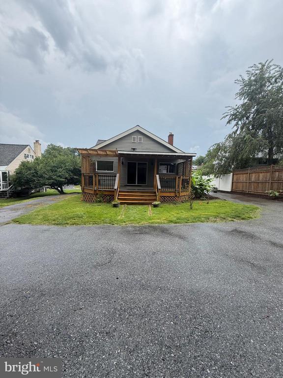 Building Photo - 816 Crothers Ln