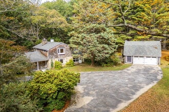 Building Photo - 418 Plymouth Rd