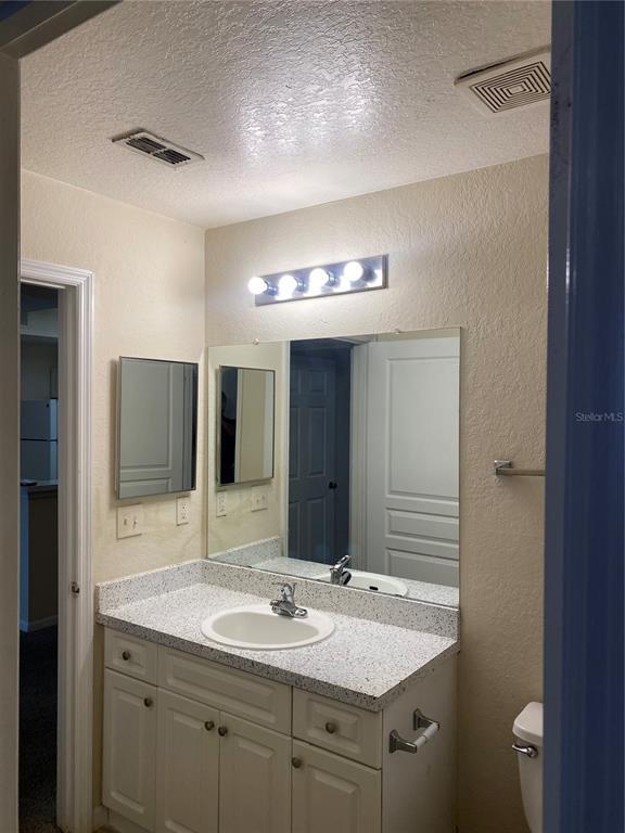 Building Photo - 17110 Carrington Park Dr