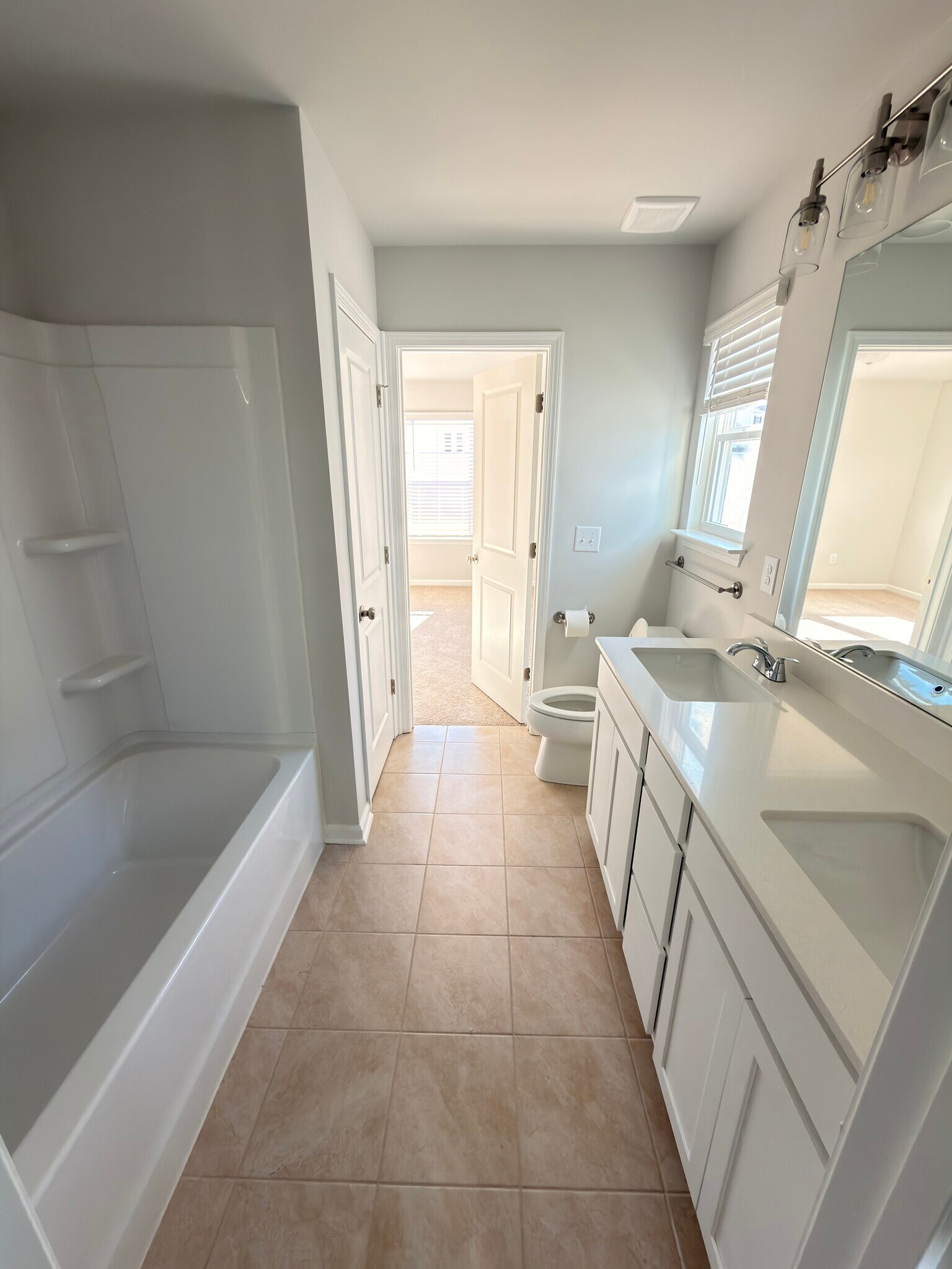 Building Photo - 109 Gervais Cir