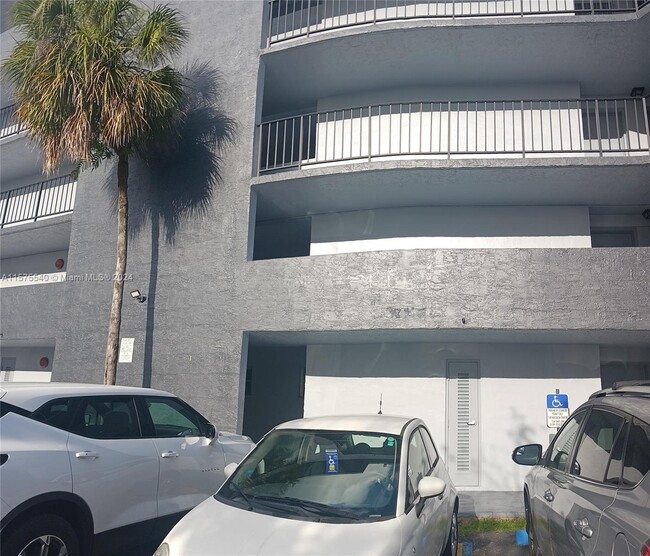 Building Photo - 8821 W Flagler St