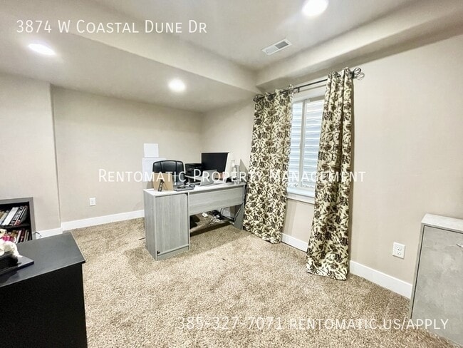 Building Photo - 3874 Coastal Dune Dr