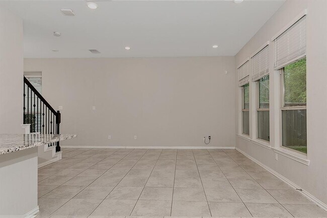 Building Photo - 142 Moon Dance Ct