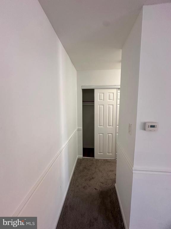 Building Photo - 222 Echelon Rd