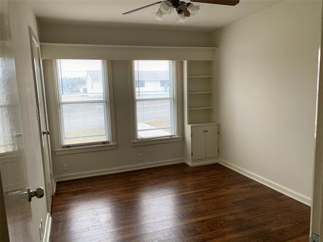 Building Photo - 607 E Hale Ave