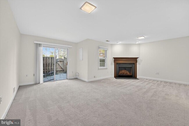 Building Photo - 5974 Wescott Hills Way