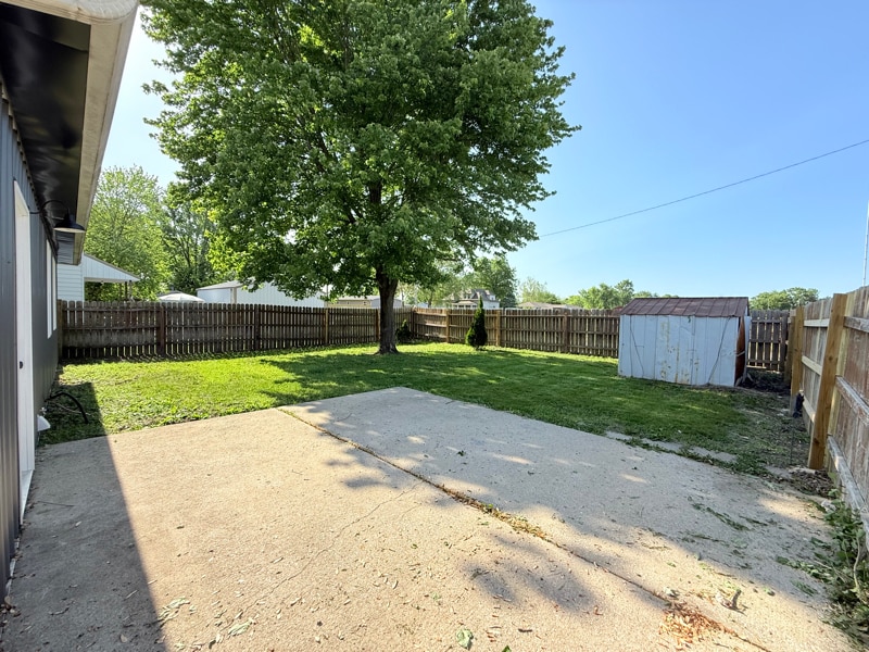 Building Photo - 1413 Bryan St