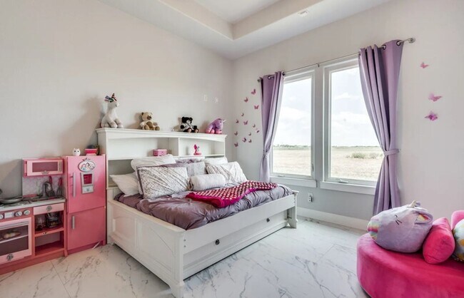 Building Photo - Rent to Own
