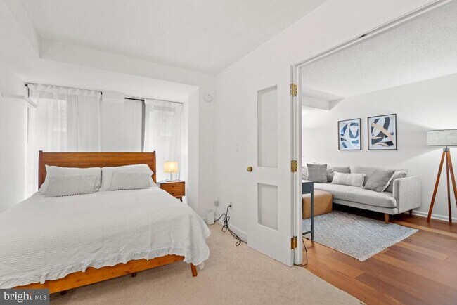 Building Photo - 801 Pennsylvania Ave NW