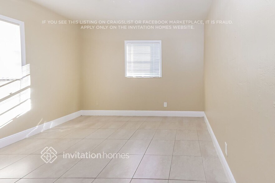 Building Photo - 4060 Kent Ave