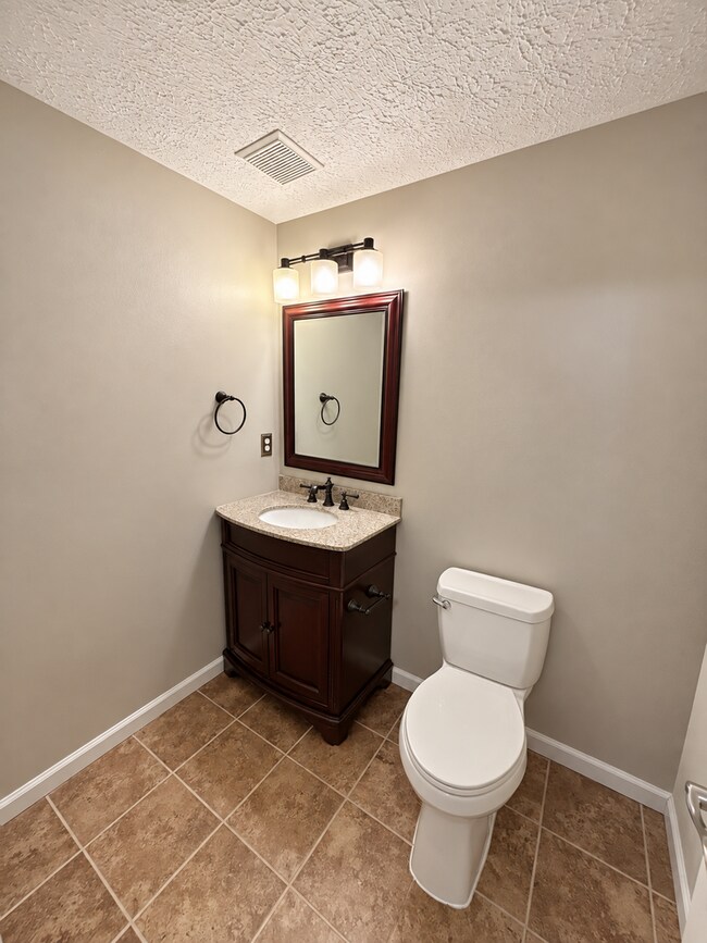 Building Photo - 3340 Garrison Cir