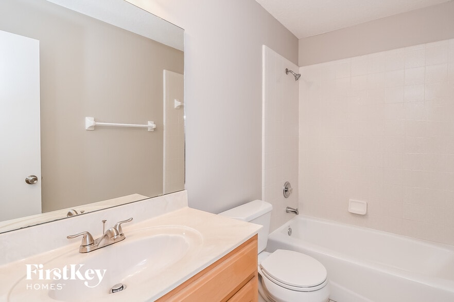 Building Photo - 630 London Morning Ct