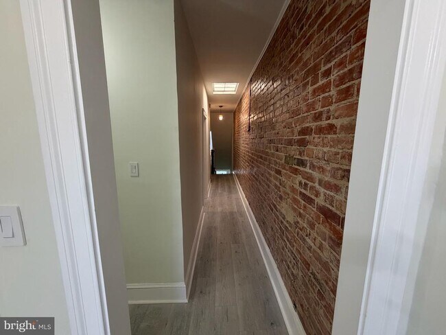 Building Photo - 2707 11th St NW