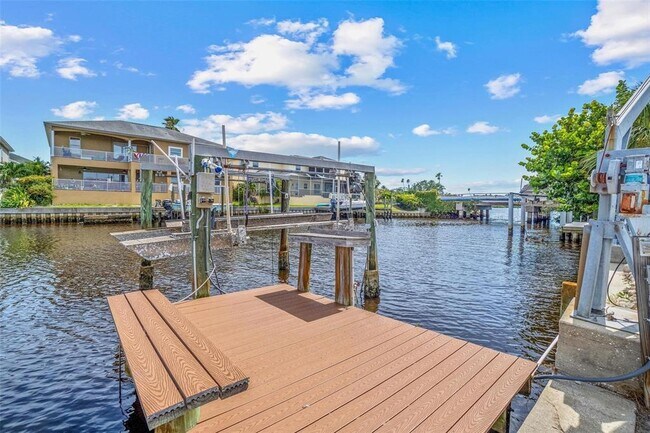 Building Photo - 325 W Martin Luther King Jr Dr