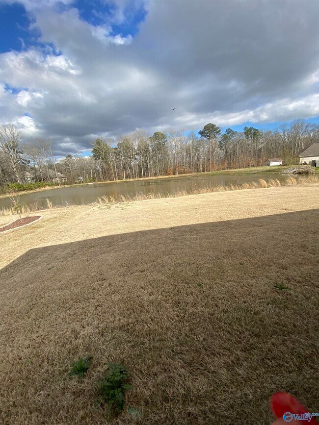 Building Photo - 14980 Westmeade Ln