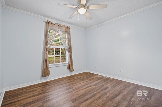 Building Photo - 142 Appomatox Dr