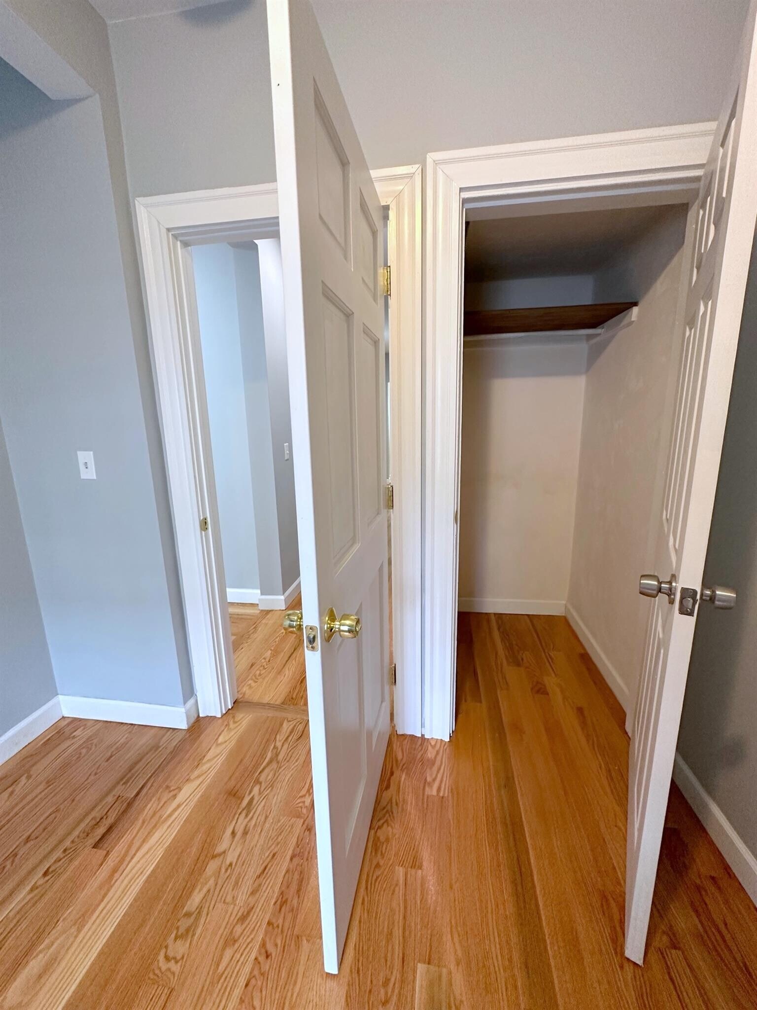 Building Photo - 295 Windsor St