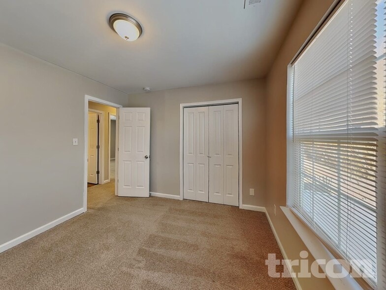 Building Photo - 3673 Watkins Ridge Ct