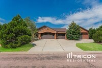 Building Photo - 9764 Rockingham Dr