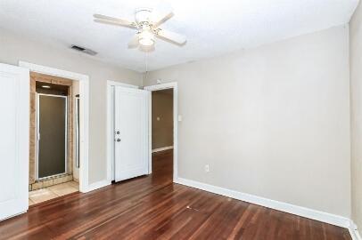 Building Photo - 2711 22nd St