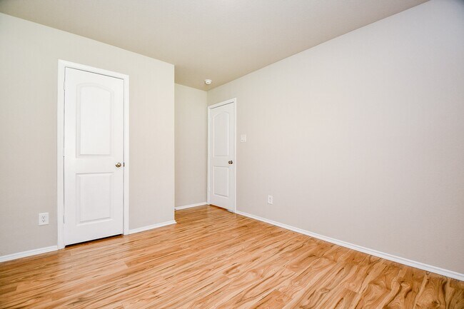 Building Photo - 22931 Berthoud Trl