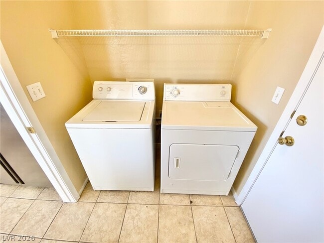 Building Photo - 5828 Fern Gully Way