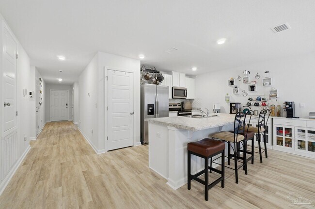 Building Photo - 6126 Native Dancer Wy
