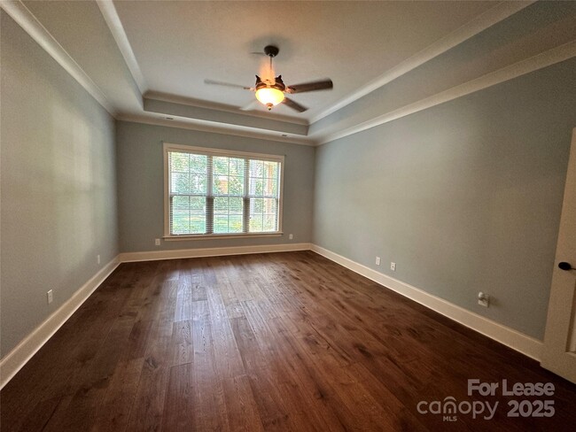 Building Photo - 8643 Amandine Way