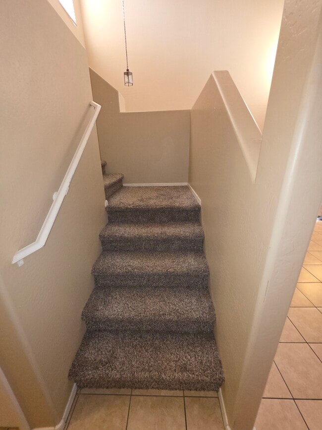 Building Photo - 1081 S 225th Ave