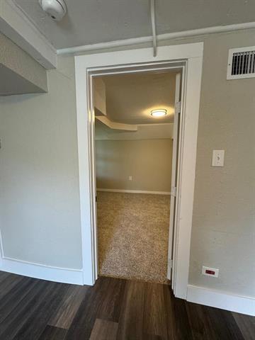 Building Photo - 1201 N Rusk St