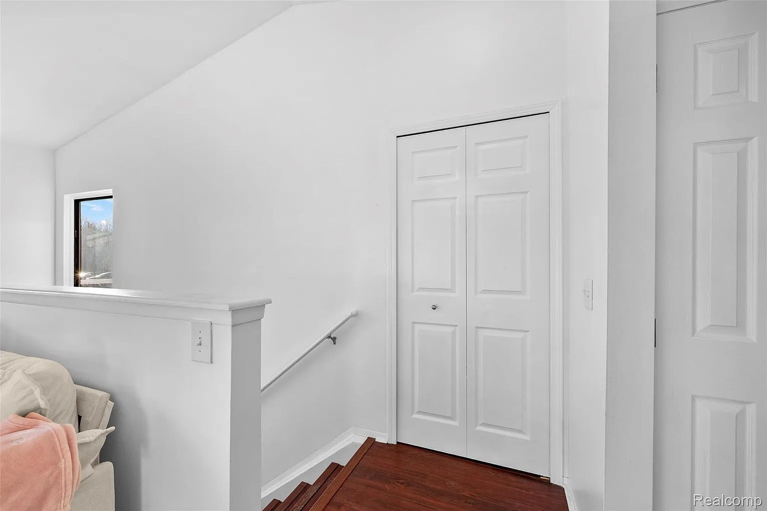Building Photo - 22161 Indian Creek Dr