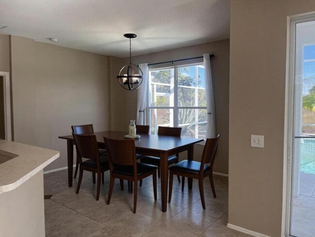 Building Photo - 6323 Sturbridge Ct