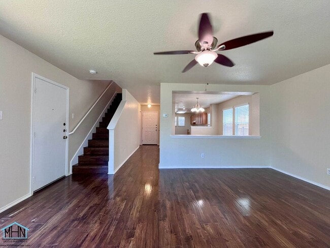 Building Photo - 127 Booker Palm