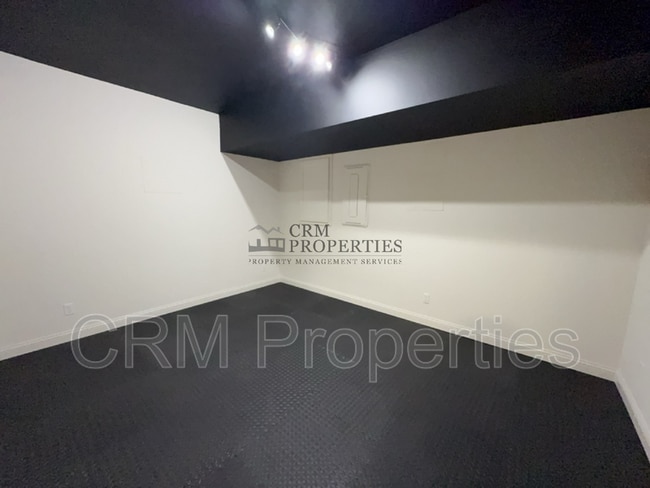 Building Photo - 411 Heritage Terrace Ln