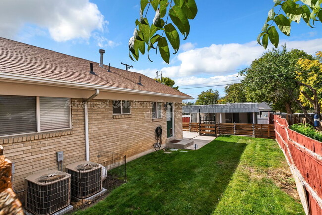 Building Photo - 3128 S 700 E