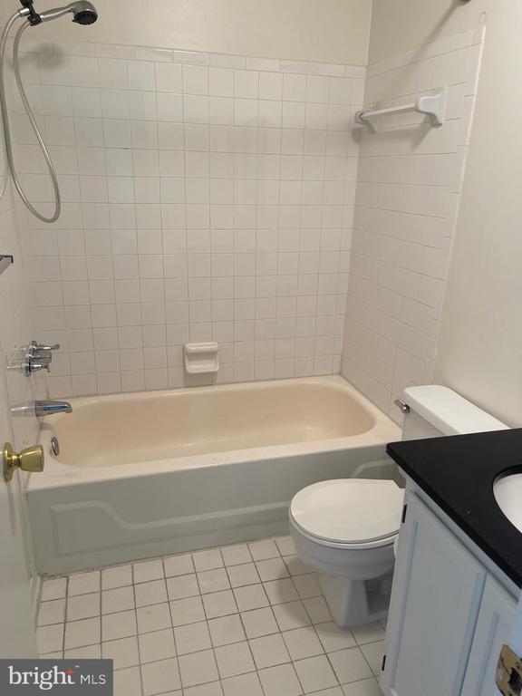 Building Photo - 7838 Whistling Pines Ct