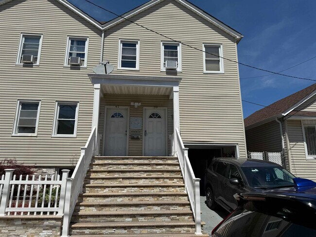 Primary Photo - 39 W 21st St
