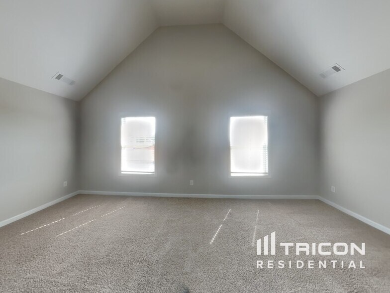 Building Photo - 103 Kennelsman Dr