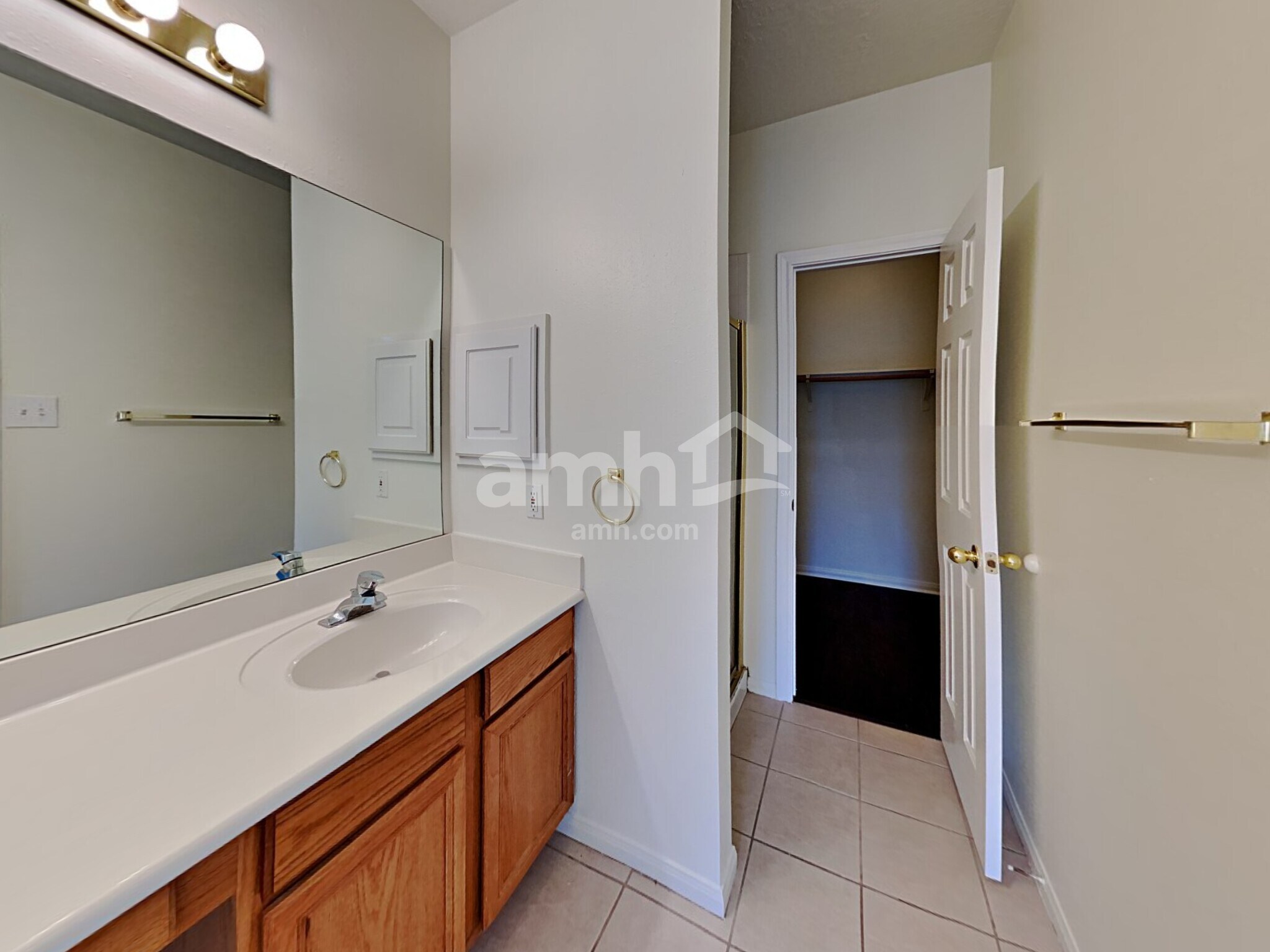 Building Photo - 534 Starkstone Ct