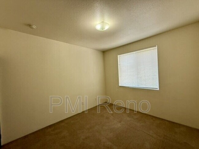 Building Photo - 1600 I St