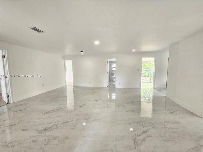 Building Photo - 11712 NW 3rd Ave
