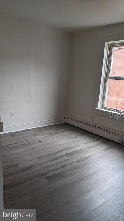 Building Photo - 18 Strode Ave