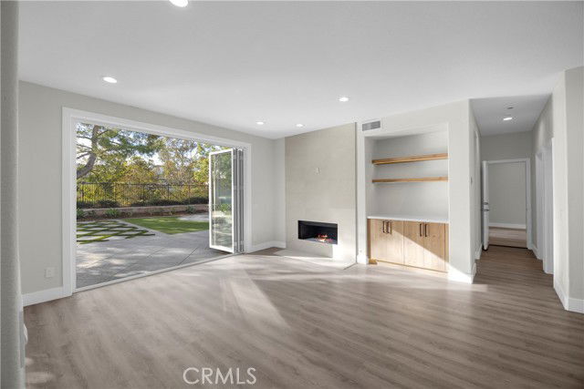 Building Photo - 21 Sea Terrace